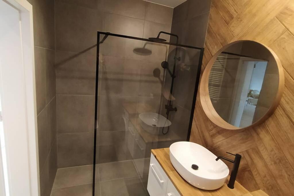 Modern Home Moldawska Warszawa Eksteriør billede